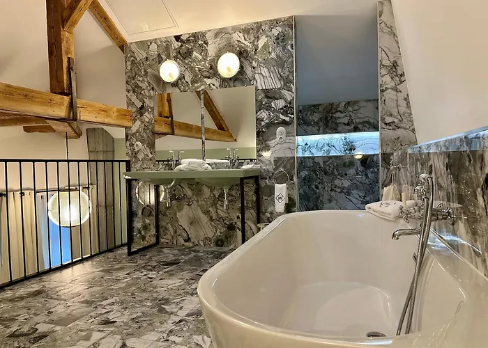 31bis - Cinq D'architecte, Entre Héritage Et Design - Sauna - Centre * Nancy