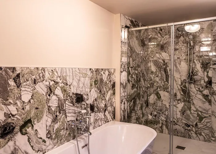 31bis - Cinq D'architecte, Entre Héritage Et Design - Sauna - Centre * Nancy