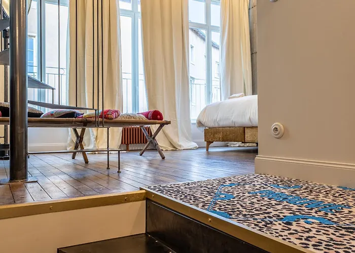 31bis - Cinq D'architecte, Entre Héritage Et Design - Sauna - Centre Appartement