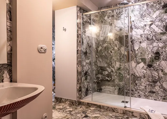 31bis - Cinq D'architecte, Entre Héritage Et Design - Sauna - Centre Appartement Nancy